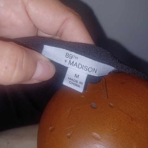 89th & Madison- 3/4 Sleeve Black Shirt- W Sz Medium - Picture 6 of 7